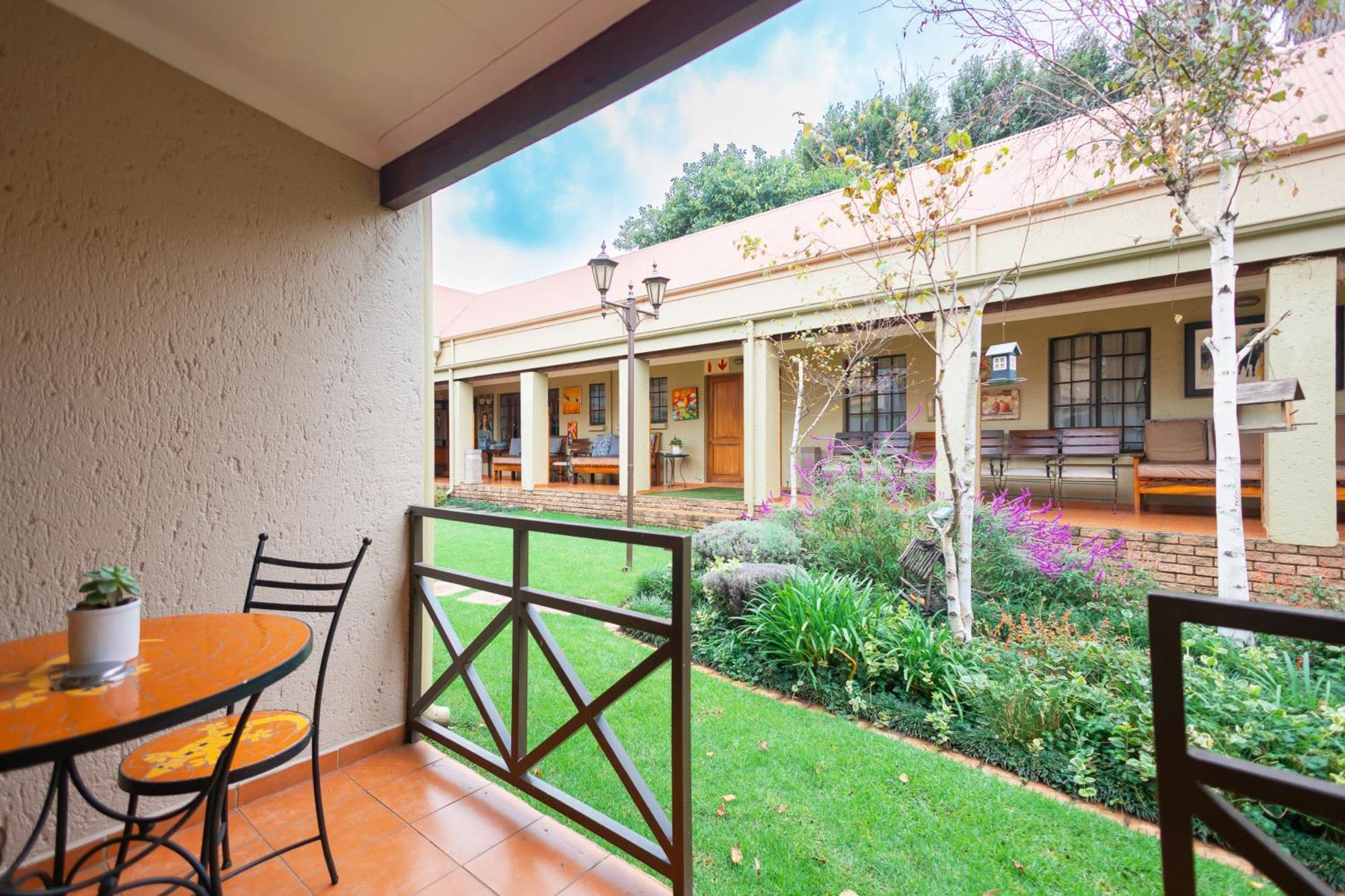 Afrique Boutique Hotel O.R. Tambo Boksburg Eksteriør bilde